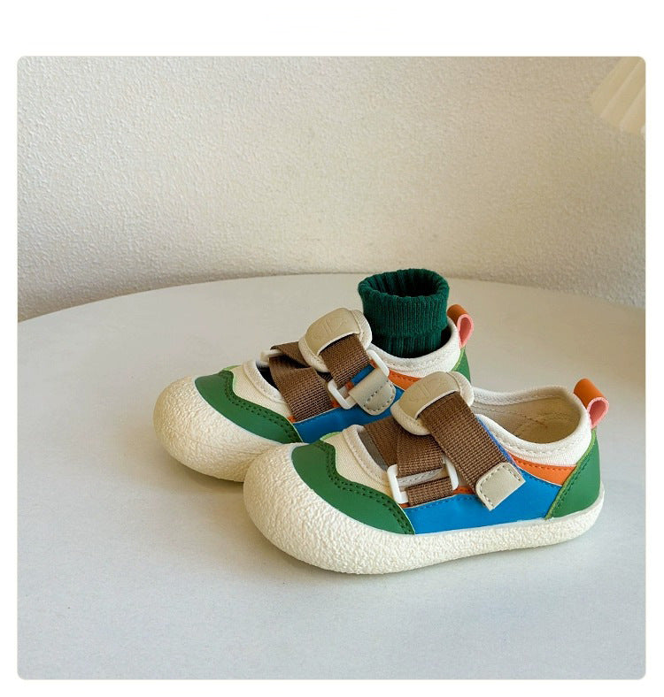 Atmungsaktive Sneakers für Kinder – Bild 3 | LuxeStyle