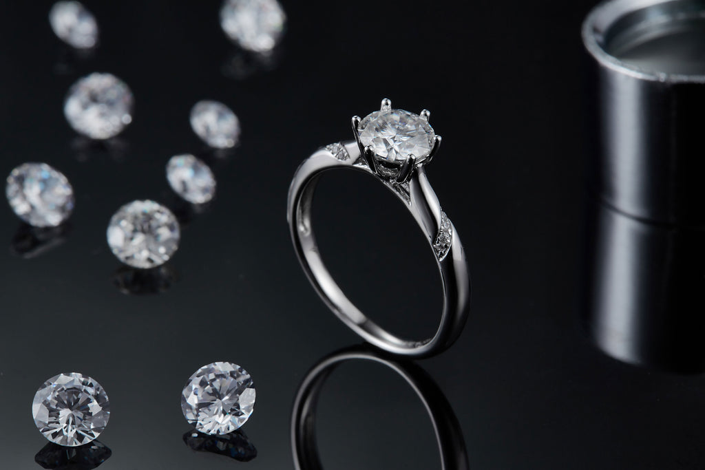 Moissanit-Verlobungsring «Solitär» 1 ct · 925 Silber D-VVS1