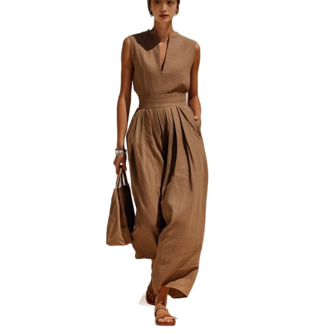 Ärmelloser Jumpsuit mit weitem Bein