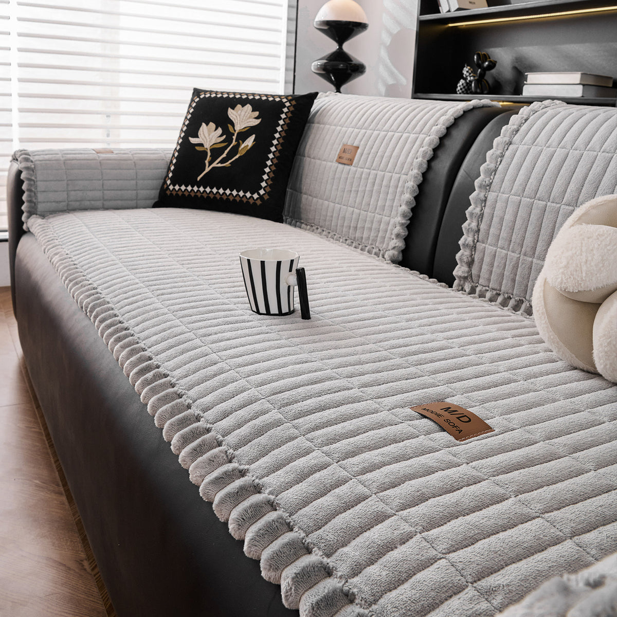Sofakissenbezug aus Milchvelvet – 70×70 cm – Bild 6 | LuxeStyle