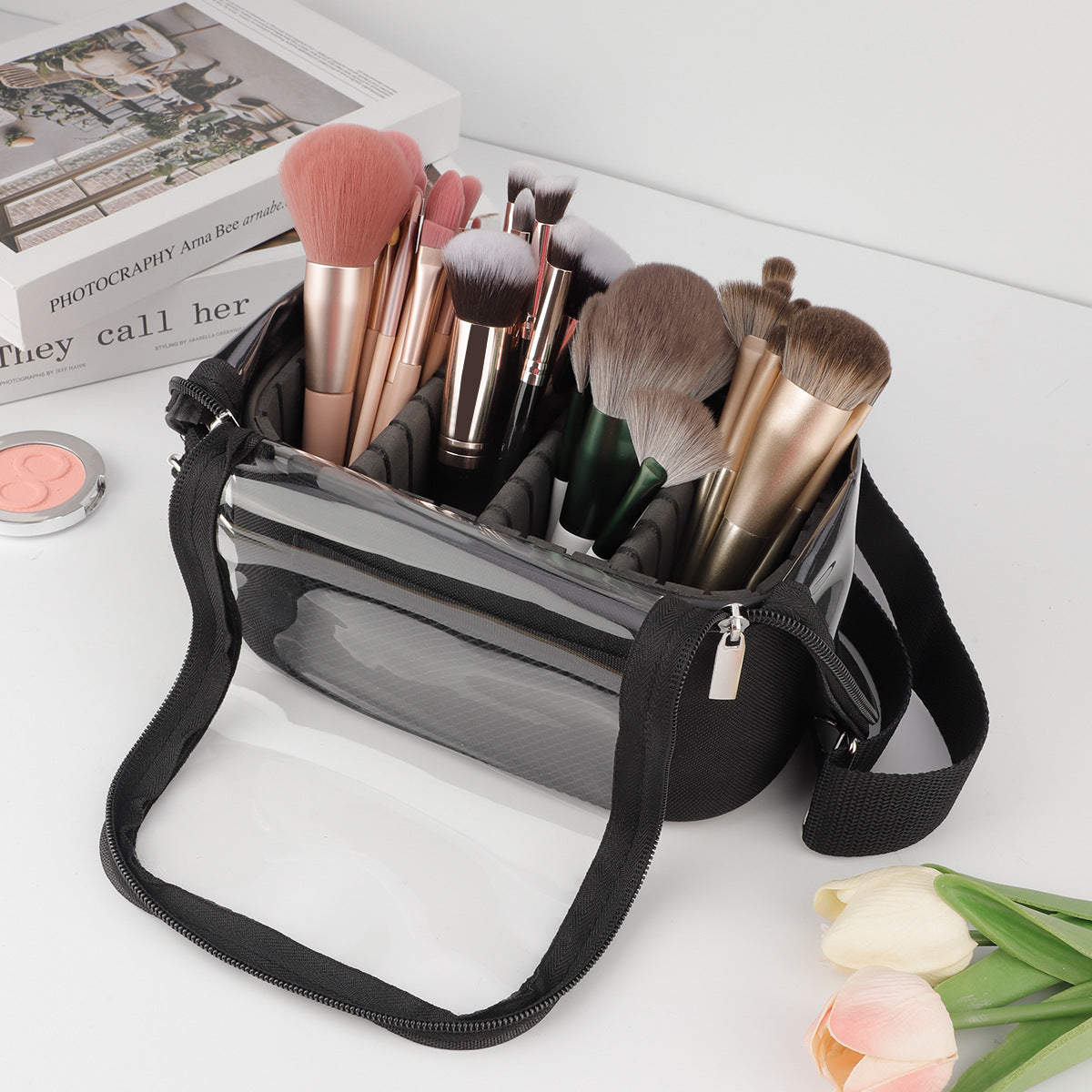 Grosses vertikales Kosmetik-Organizer mit Tragegriff – Bild 7 | LuxeStyle