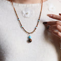 Tigeraugen-Perlenkette mit Turquoise-Anhänger – Bild 4 | LuxeStyle