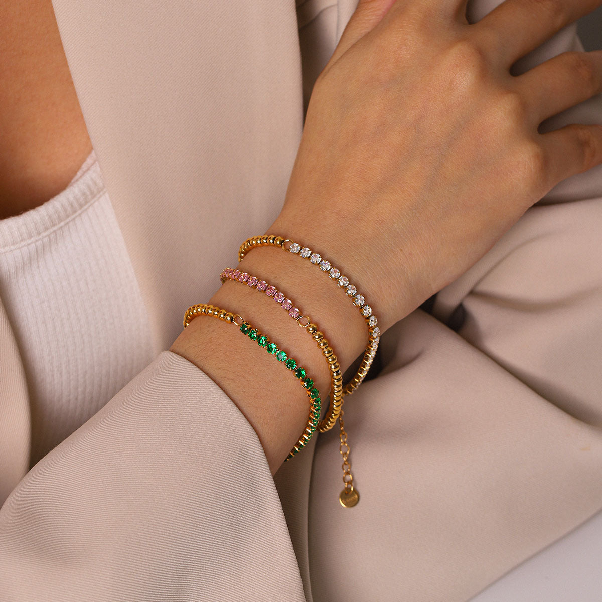 Edelstahl-Armband mit Gold-Lackierung – Bild 2 | LuxeStyle
