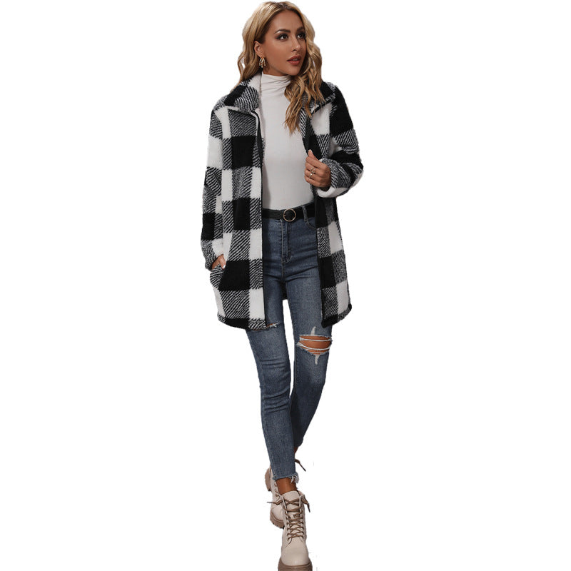 Langer Damen-Mantel mit Reverskragen – Bild 2 | LuxeStyle