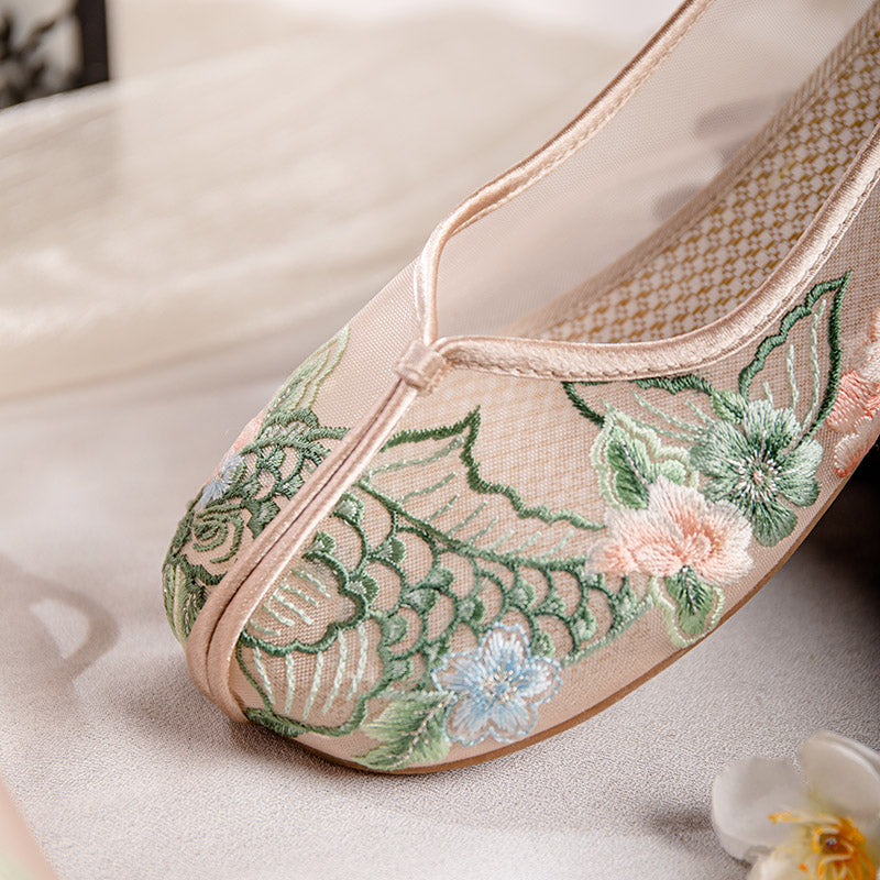 Bestickte Mesh Flats im Hanfu-Stil