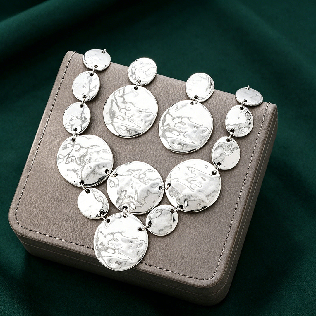 Mehrlagiges Disc-Set: Halskette & Ohrringe – Bild 5 | LuxeStyle