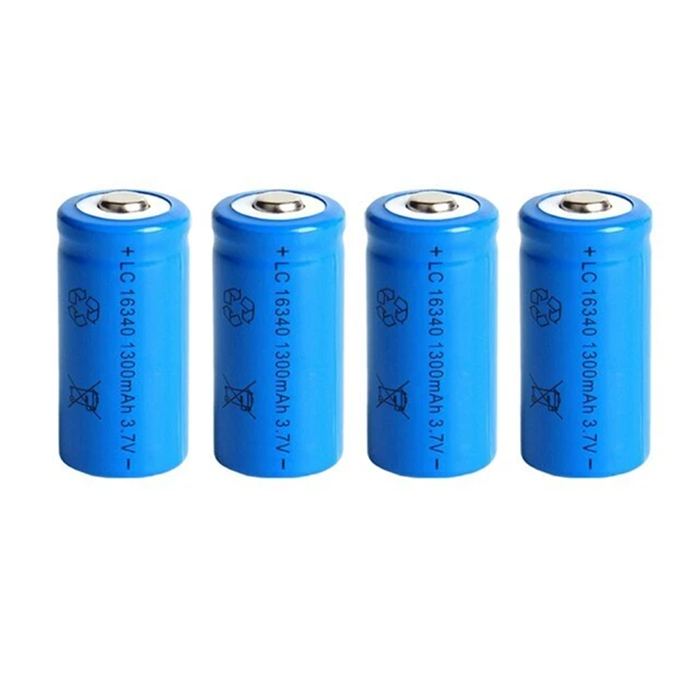 Wiederaufladbare CR123A Li-ion Akkus mit USB-Ladegerät