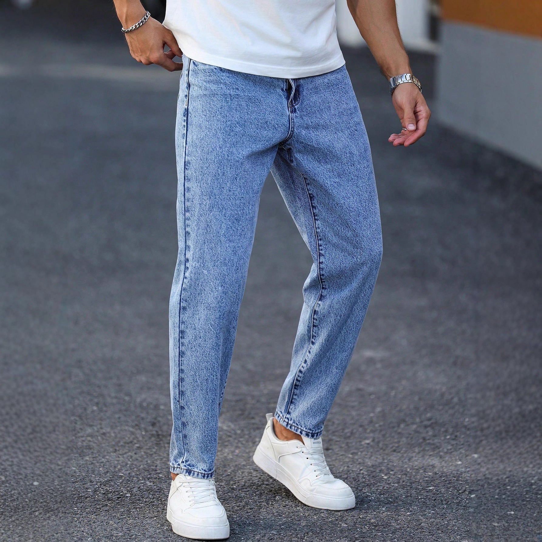Hellblaue Skinny Jeans