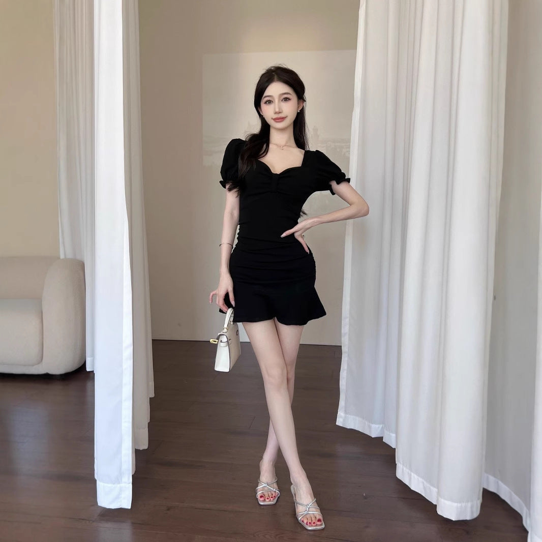 Elegantes V-Neck Bodycon Kleid mit Puffärmeln – Bild 4 | LuxeStyle