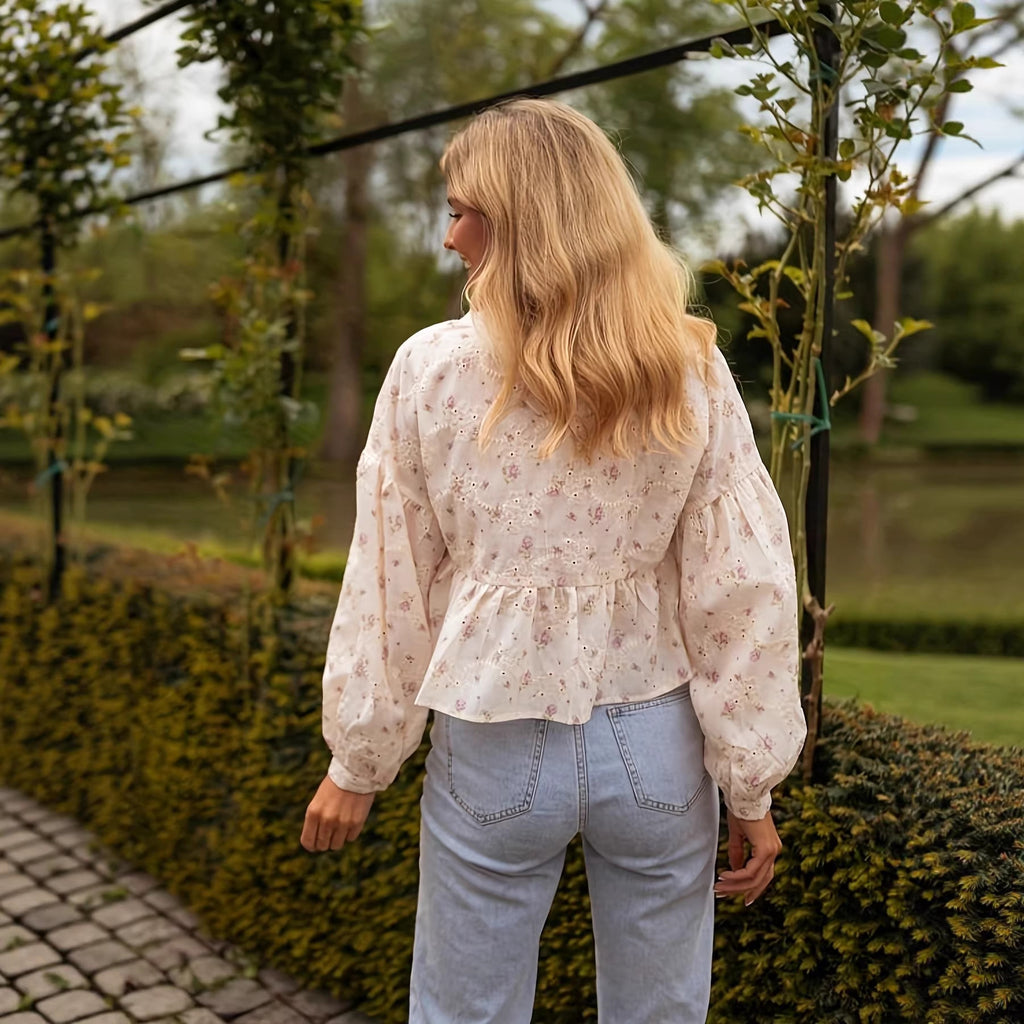Bestickte Bluse mit Laternenärmeln und V-Ausschnitt – Bild 5 | LuxeStyle