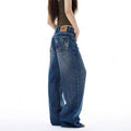 Jeans mit hoher Taille, lockere Passform und Vintage-Stickerei