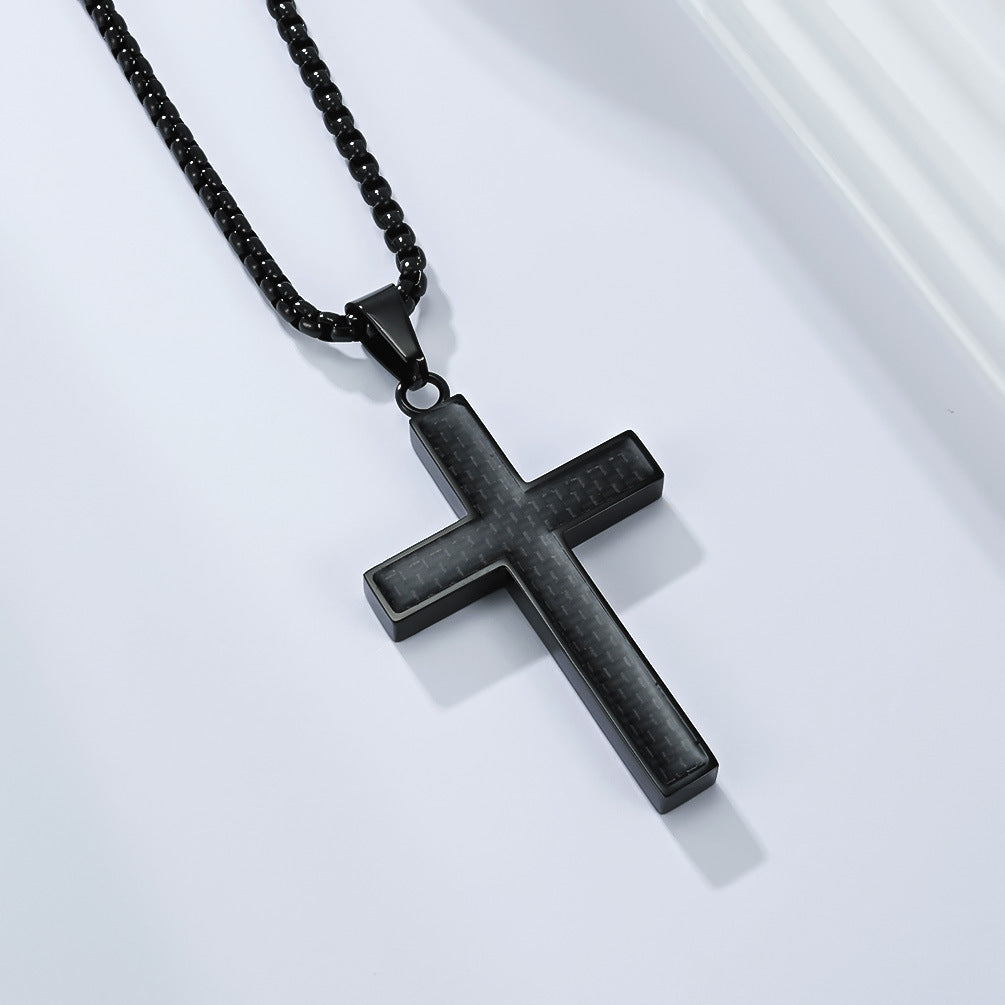 Kreuz-Halskette aus Edelstahl mit Carbonfaser – Bild 6 | LuxeStyle