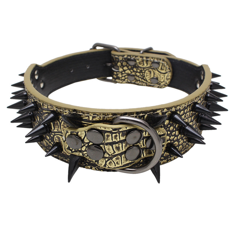 Lederhalsband mit schwarzen Nieten für Hunde – Bild 6 | LuxeStyle