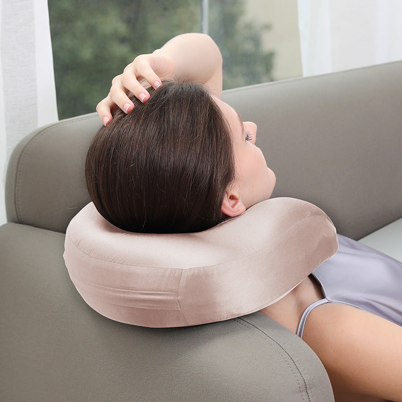 Seiden-Nackenkissen in U-Form – Bild 8 | LuxeStyle