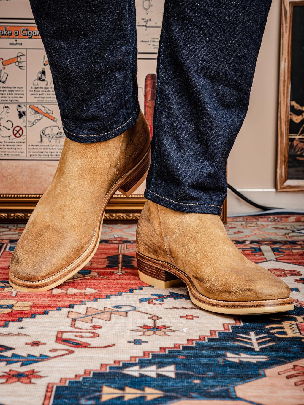 Vintage Pointed-Toe Wildleder Boots
