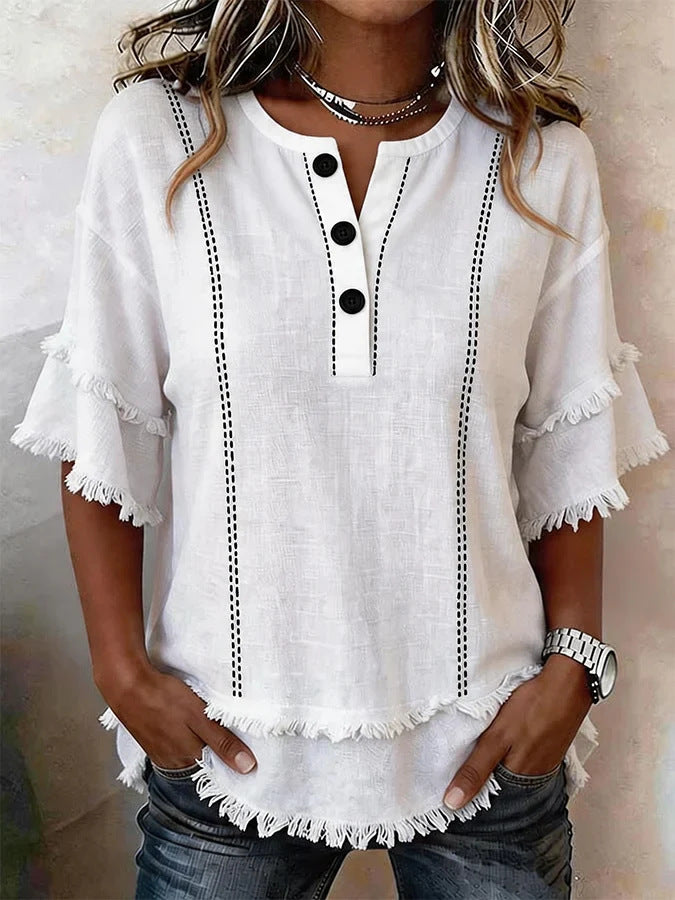Bedrucktes Henley-Shirt mit Knopfleiste & Raw-Hem