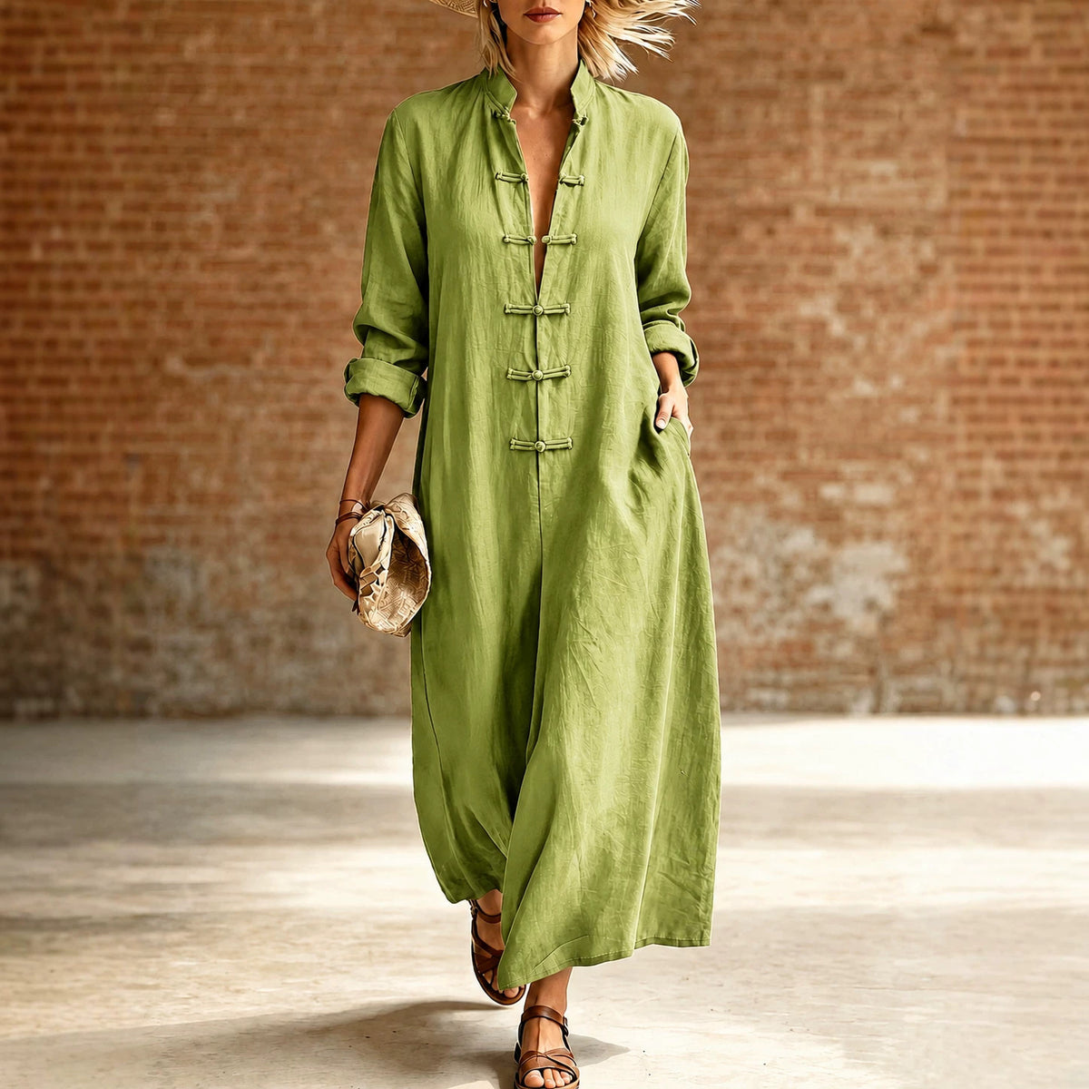 Langes Kleid mit Knöpfen im Vintage-Stil – Bild 5 | LuxeStyle