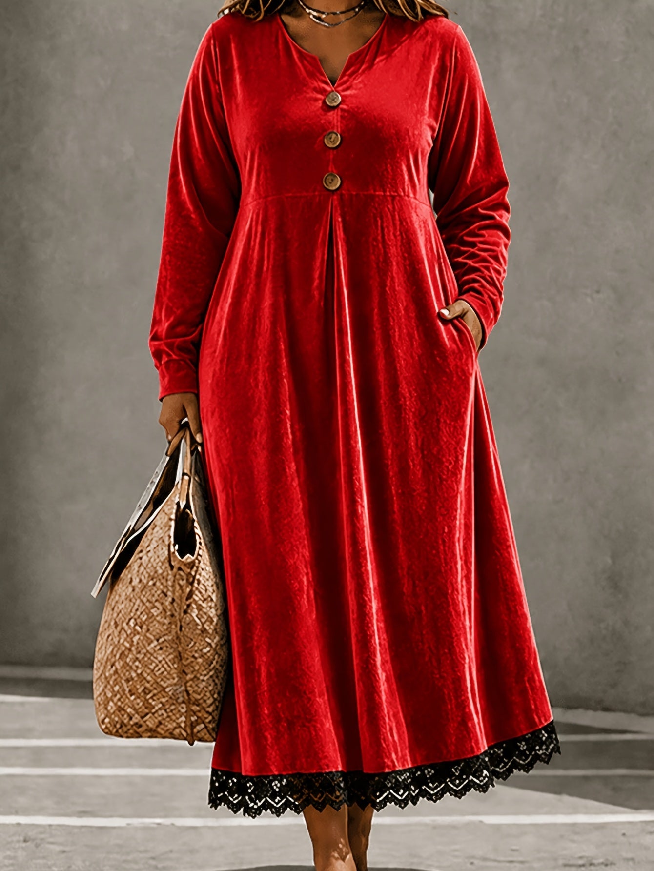 Elegantes Samtkleid mit V-Ausschnitt
