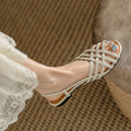 Retro-Sandalen mit niedrigem Absatz – Bild 11 | LuxeStyle