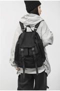 Grosser Rucksack mit Kordelzug und vielen Fächern | LuxeStyle
