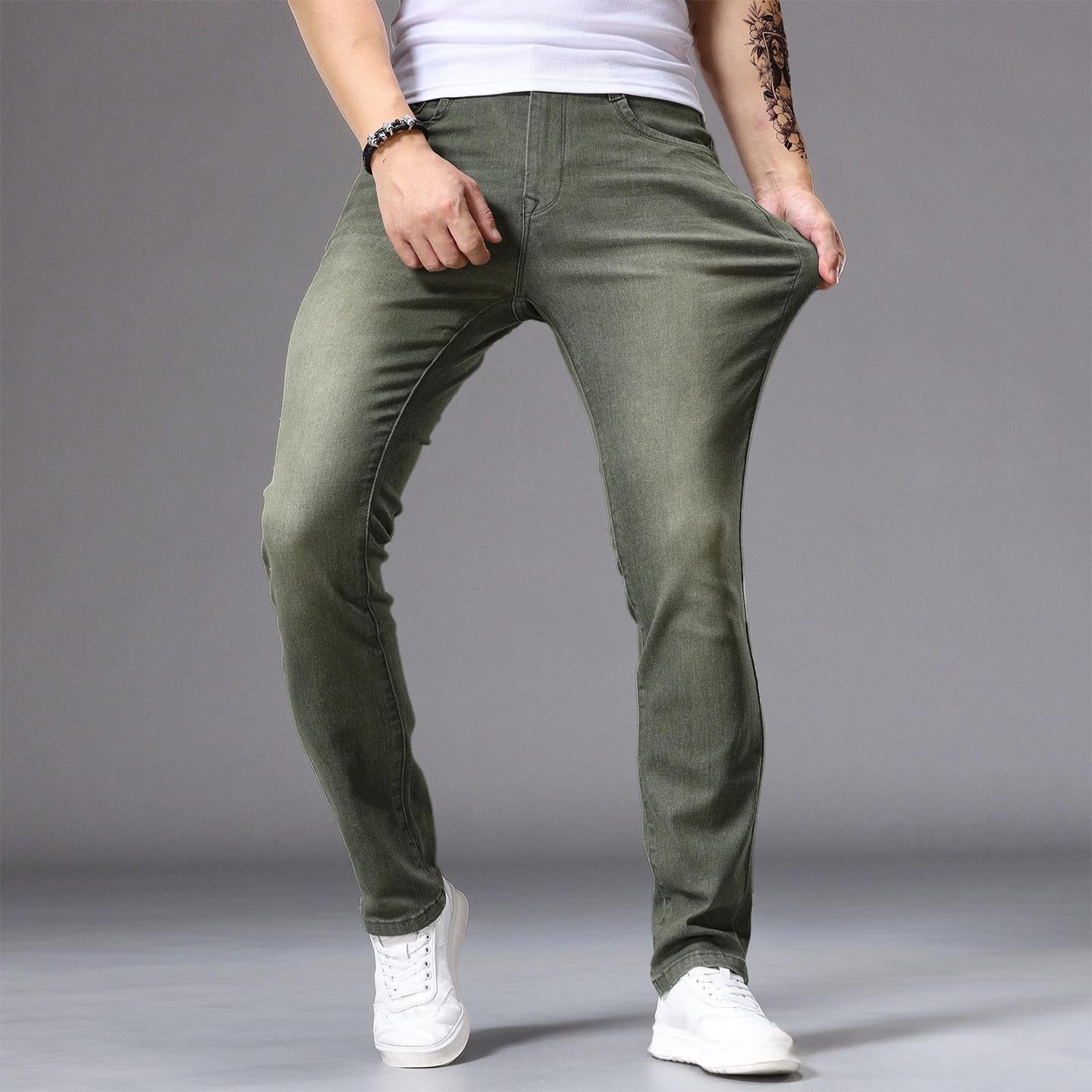 Slim-Fit Jeans für Herren in verschiedenen Farben
