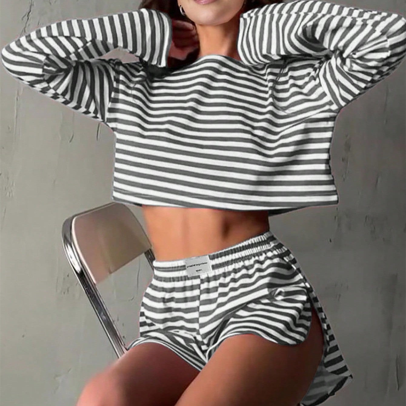 Gestreiftes Strick-Pyjama-Set mit Shorts