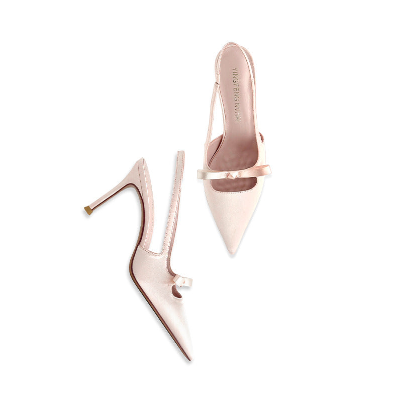 High Heels mit Schleife und Cut-Out