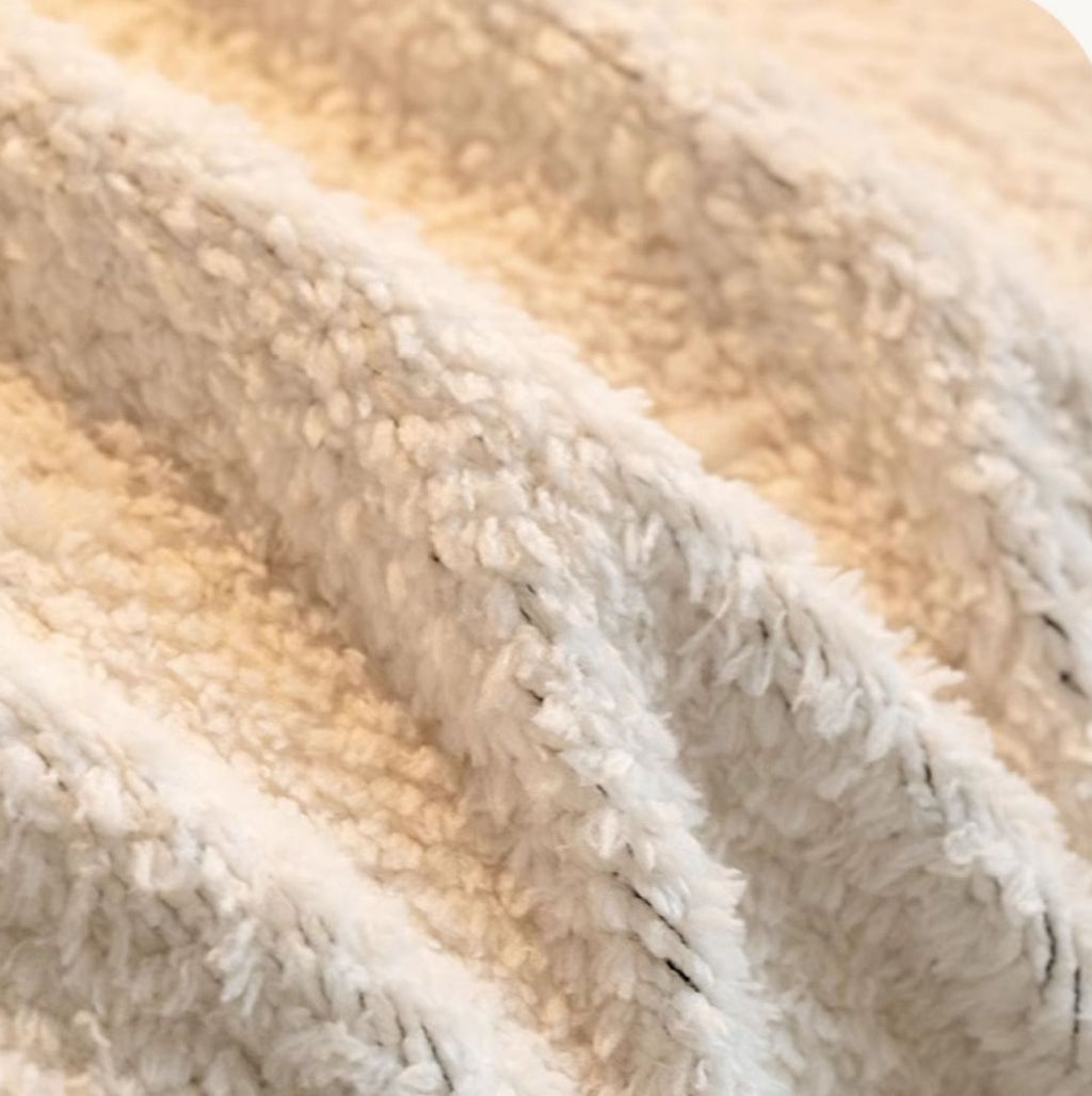 Kuschelsofahülle mit niedlichen Tieren