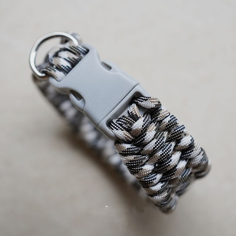 Halsband aus geflochtenem Schirmseil für Hunde – Bild 6 | LuxeStyle
