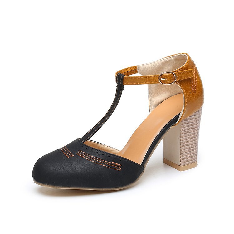 High-Heel Sandalen mit Schnalle und Blockabsatz