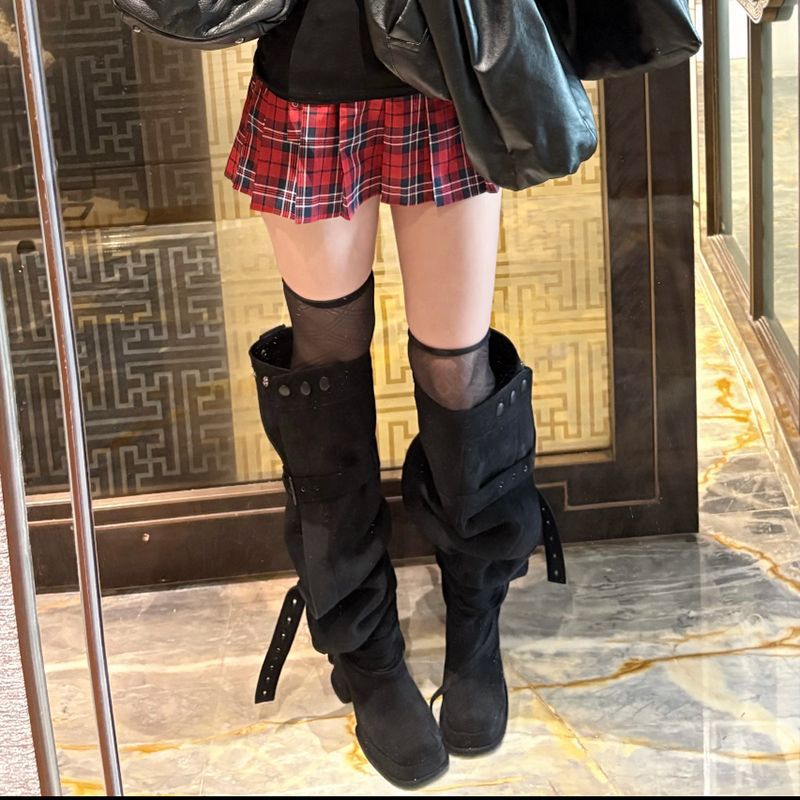 Overknee-Stiefel mit Schnallen und Blockabsatz