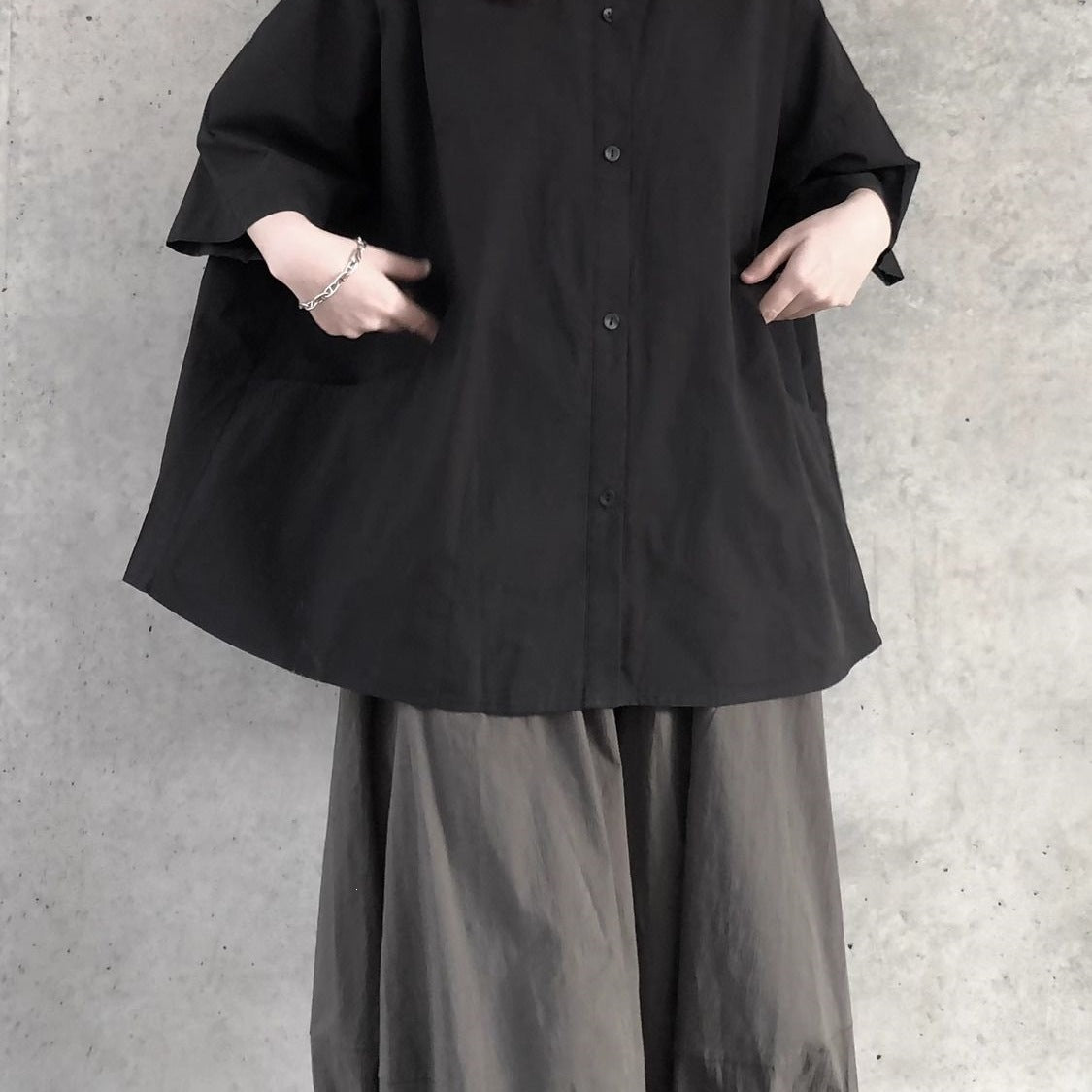 Japanisches Oversize-Shirt mit 3D-Effekt