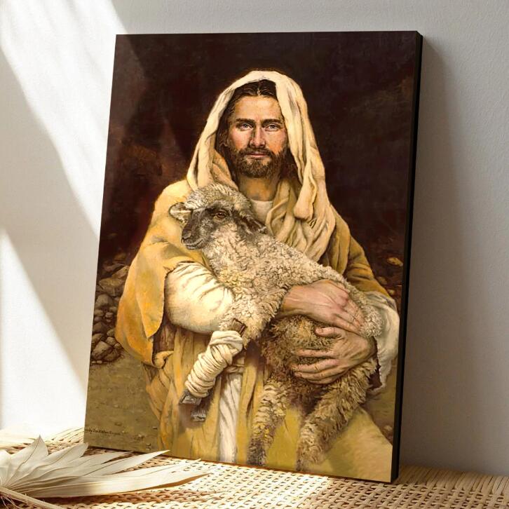 Jesus umarmt Schaf – Leinwandbild mit Holzrahmen