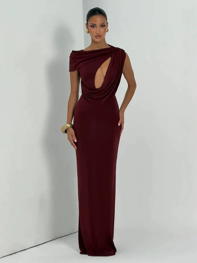 Elegantes, figurbetontes Abendkleid mit Drapierungen