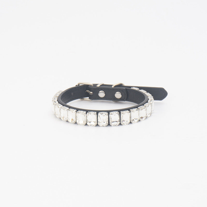 PU-Halsband für Hunde und Katzen – Bild 16 | LuxeStyle