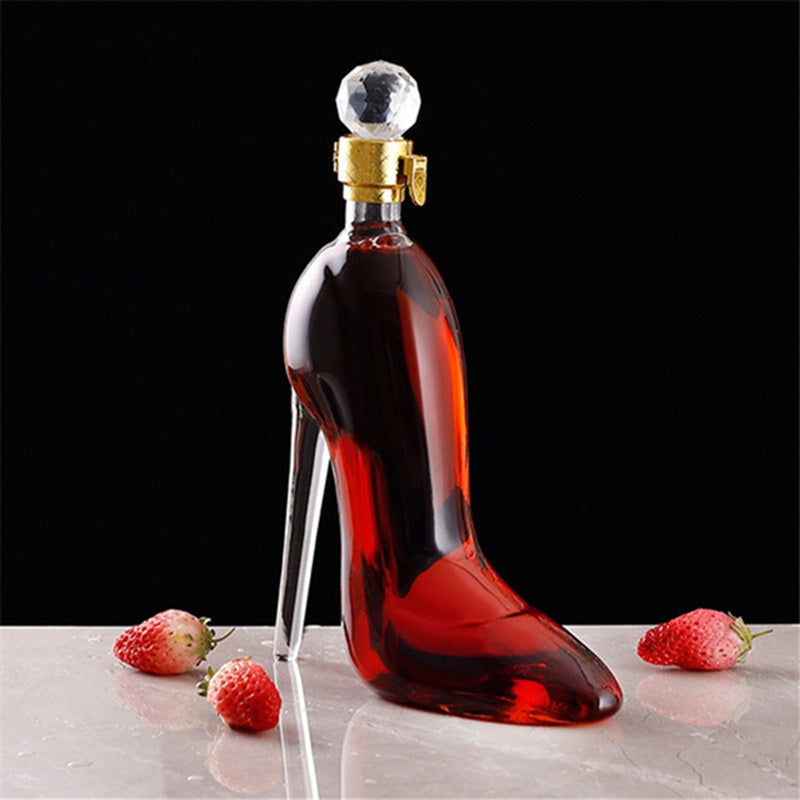 High Heels Sektflasche aus Glas – Bild 3 | LuxeStyle