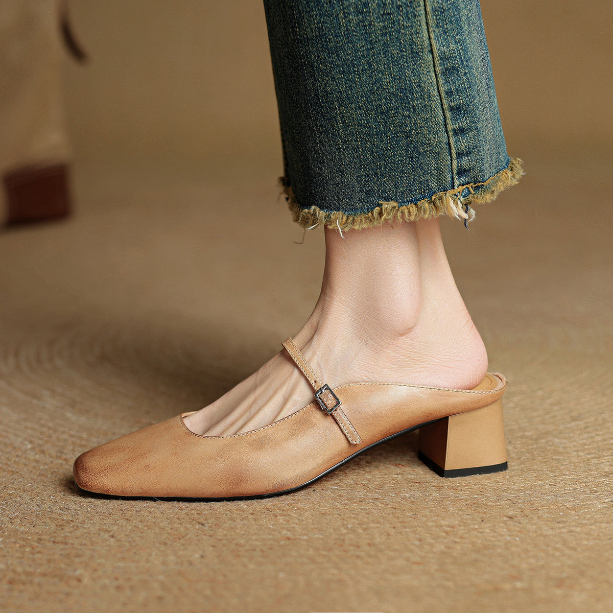 Retro Chunky Heel Slingback Sandalen – Bild 1 | LuxeStyle