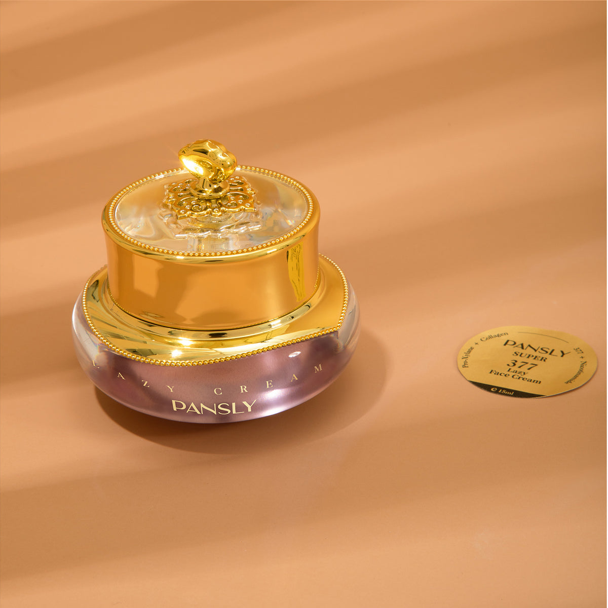 Feuchtigkeitsspendender Concealer für mehr Ausstrahlung – Bild 2 | LuxeStyle