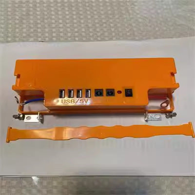 Multifunktionale 12V USB Power Batterieabdeckung
