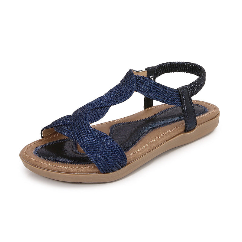 Modische Sandalen für den Sommer