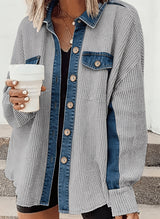 Farbe: Grau