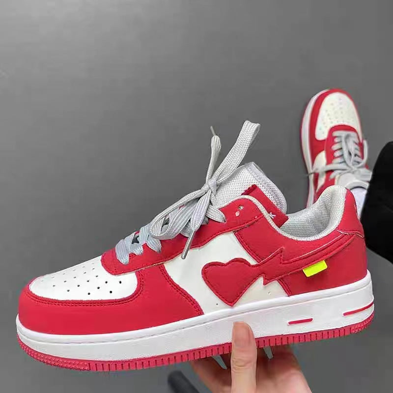 Sportliche Casual-Schuhe mit dicker Sohle