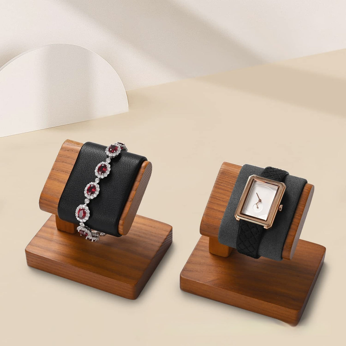 Hölzerner Tisch-Display-Ständer – Bild 9 | LuxeStyle