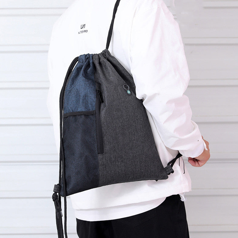 Wasserdichter Oxford Rucksack mit Kopfhöreranschluss – Bild 1 | LuxeStyle