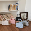 Mini-Handtasche mit Perlen-Nieten in mehreren Farben