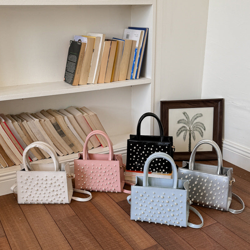Mini-Handtasche mit Perlen-Nieten in mehreren Farben