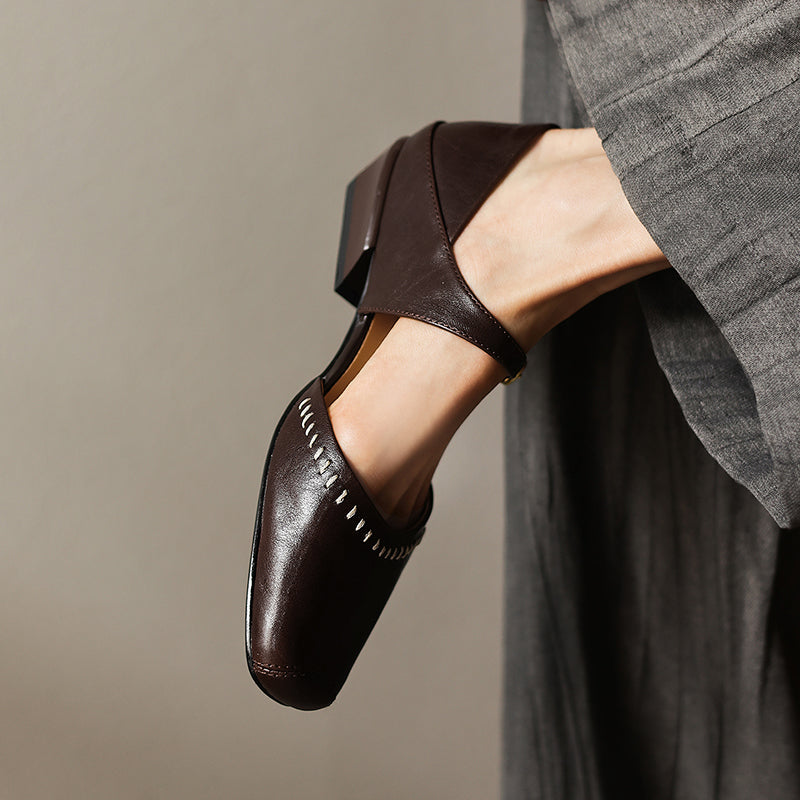 Handgefertigte Mary Jane Flats aus Leder