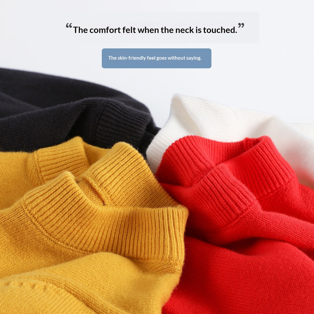 Weisser Pullover mit Fleece-Futter