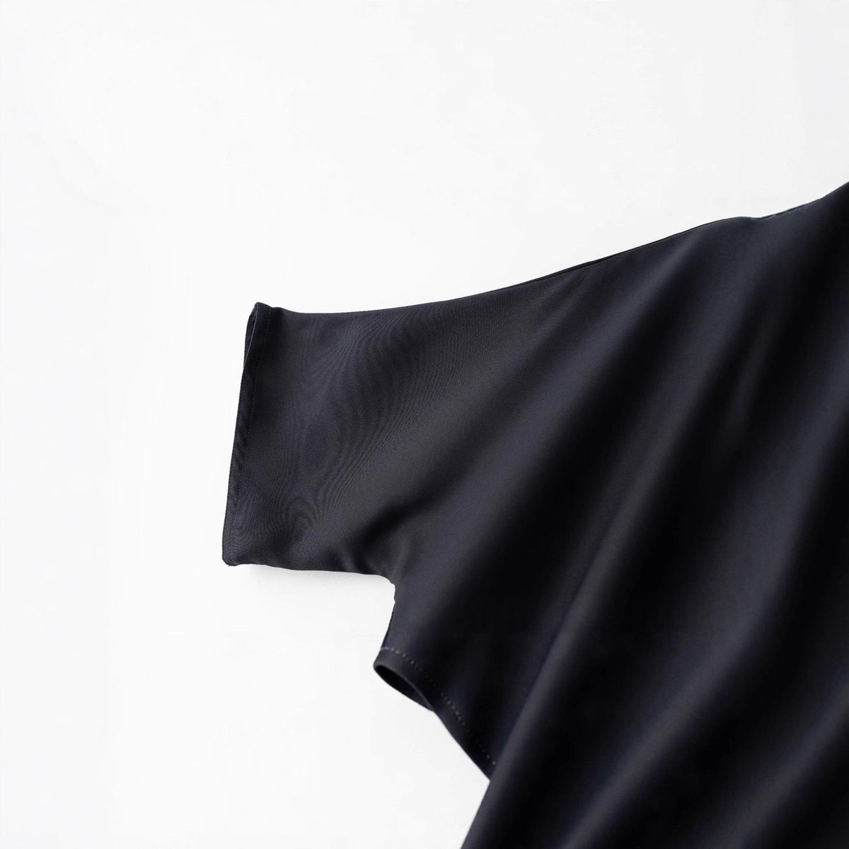 Chiffon-Kleid mit kurzen Ärmeln für grosse Grössen – Bild 3 | LuxeStyle
