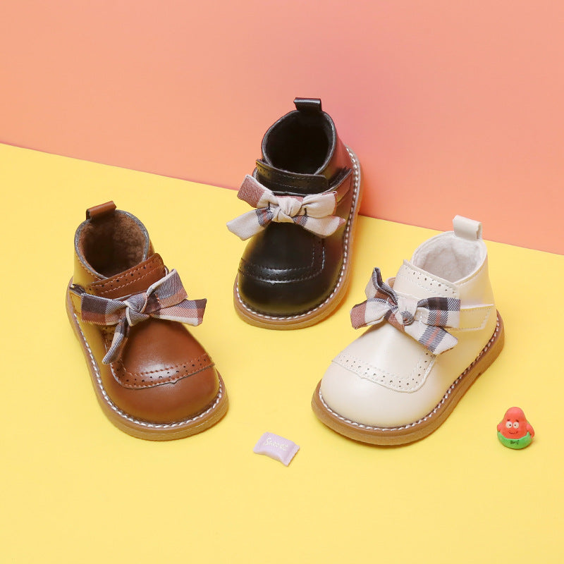 Baby- und Kinder-Lauflernschuhe – Bild 7 | LuxeStyle